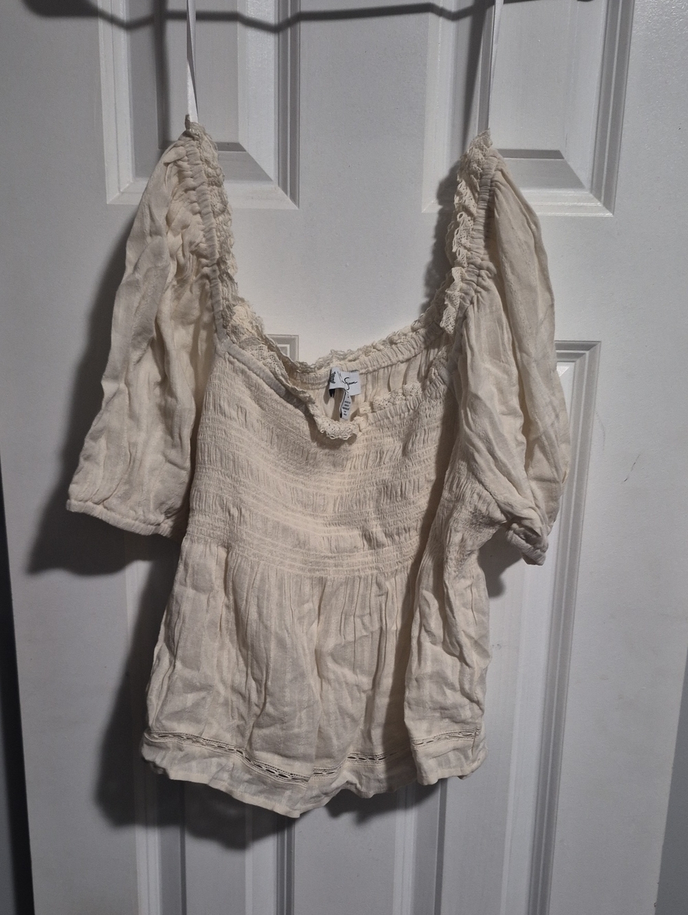 Jessica Simpson Cream Gauze Peasant Blouse